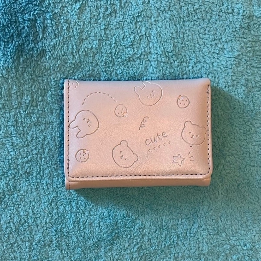 Rumi Wallet Periwinkle Blue 
5x4 inches